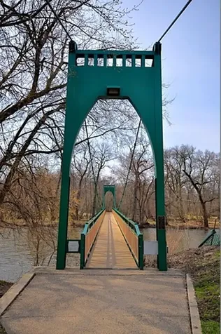 10 East Burlington Street Riverside IL 60546
