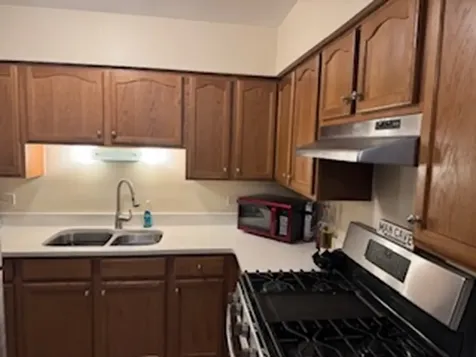 4905 West 109th Street Oak Lawn IL 60453