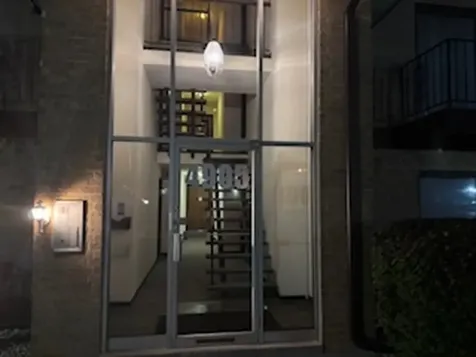 4905 West 109th Street Oak Lawn IL 60453