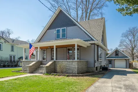 903 South Main Street Yorkville IL 60560