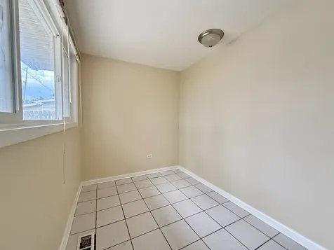 163 West Raye Drive Chicago Heights IL 60411