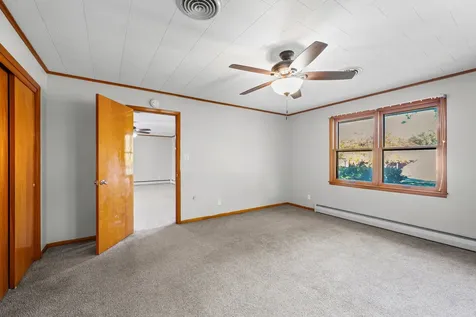 419 North Main Street Farmer City IL 61842