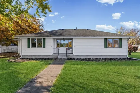419 North Main Street Farmer City IL 61842