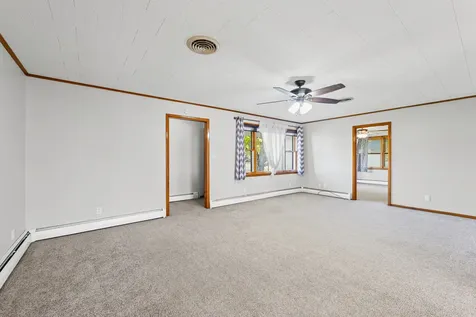 419 North Main Street Farmer City IL 61842
