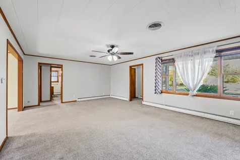419 North Main Street Farmer City IL 61842