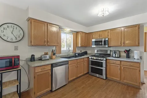 22403 Millard Avenue Richton Park IL 60471