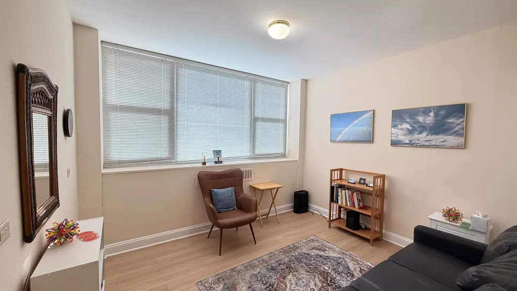 4250 North Marine Drive Chicago IL 60613