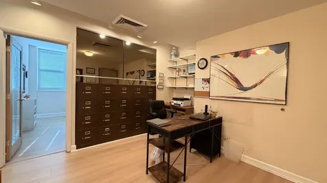 4250 North Marine Drive Chicago IL 60613