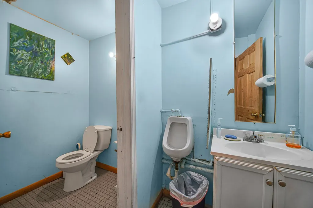 4727 South Wabash Avenue Chicago IL 60615