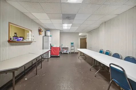 4727 South Wabash Avenue Chicago IL 60615