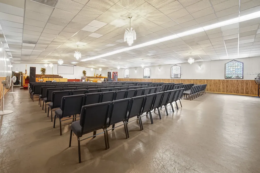 4727 South Wabash Avenue Chicago IL 60615