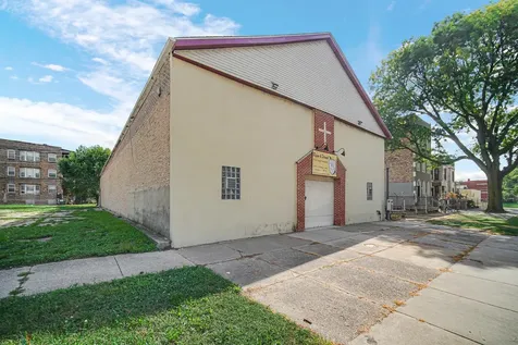 4727 South Wabash Avenue Chicago IL 60615