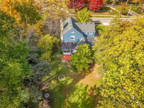 615 Dean Street Woodstock IL 60098