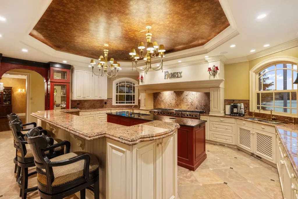 561 West 58th Street Hinsdale IL 60521