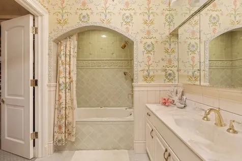 561 West 58th Street Hinsdale IL 60521