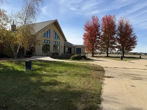 11379 Us 20 Highway E Stockton IL 61085