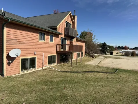 11379 Us 20 Highway E Stockton IL 61085