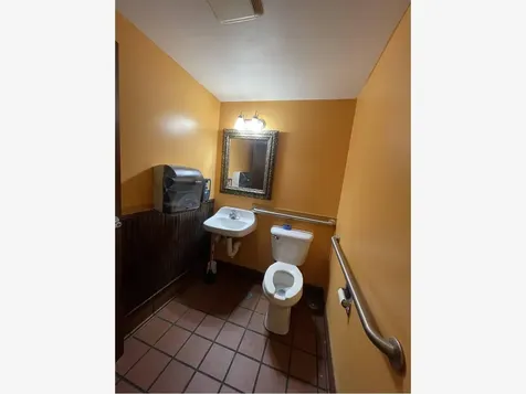 116 North Neil Street Champaign IL 61820
