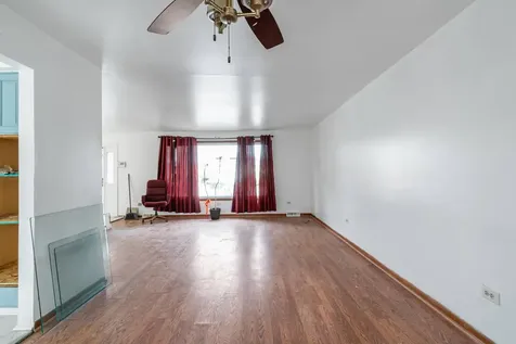 943 East 193rd Place Glenwood IL 60425