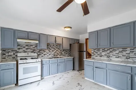 943 East 193rd Place Glenwood IL 60425