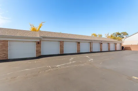 18302 Robin Lane Homewood IL 60430