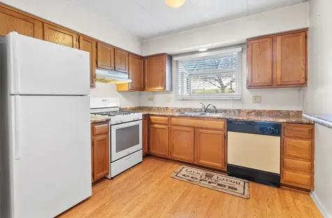18302 Robin Lane Homewood IL 60430