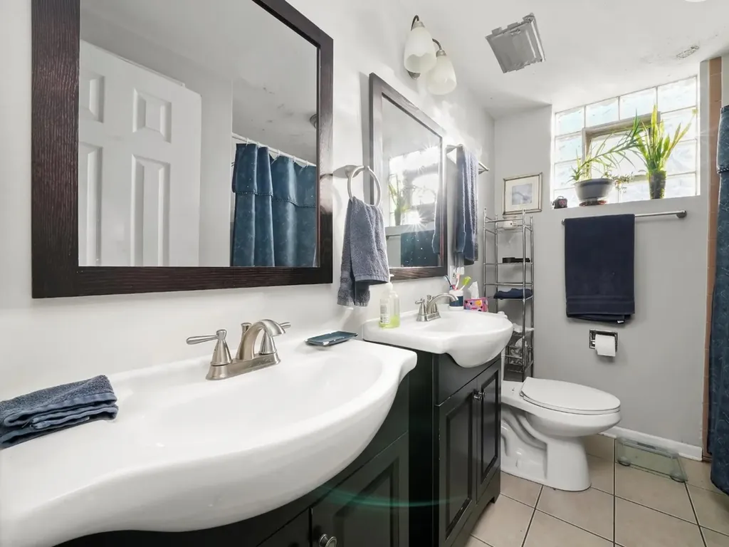5758 West 65th Street Chicago IL 60638
