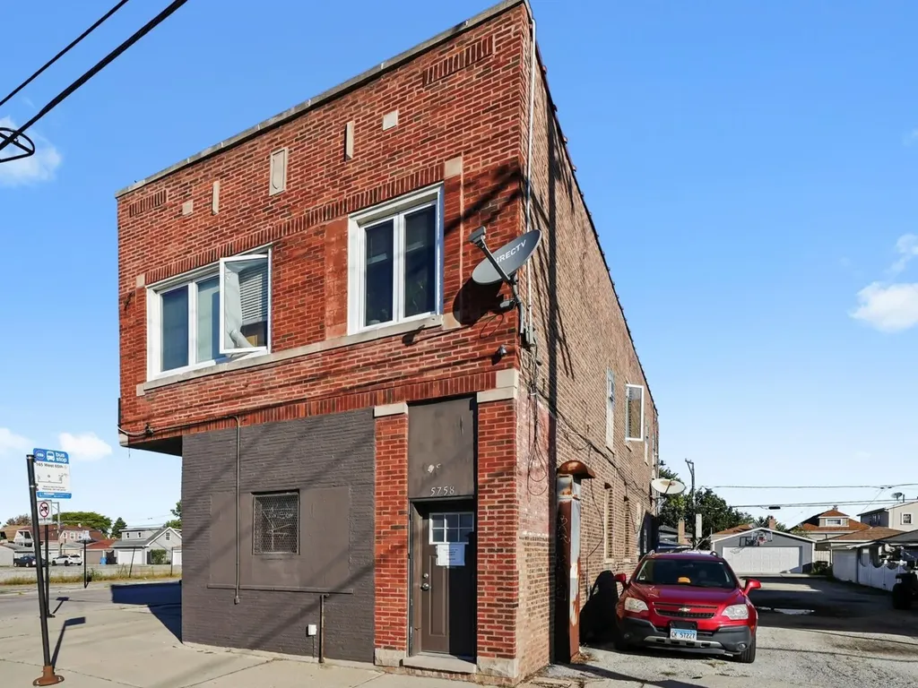 5758 West 65th Street Chicago IL 60638