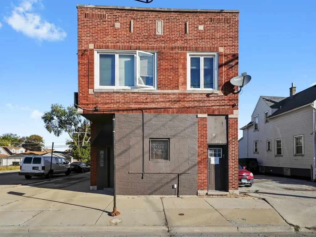 5758 West 65th Street Chicago IL 60638