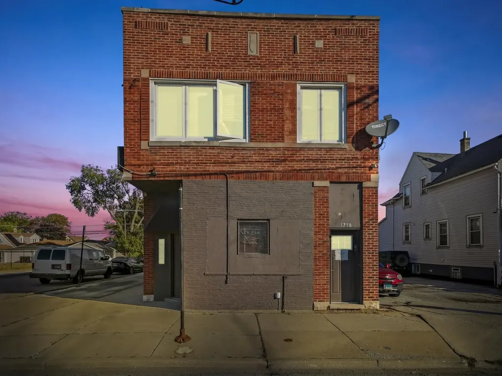5758 West 65th Street Chicago IL 60638