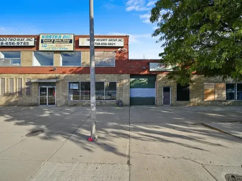 4606 West Cermak Road Cicero IL 60804