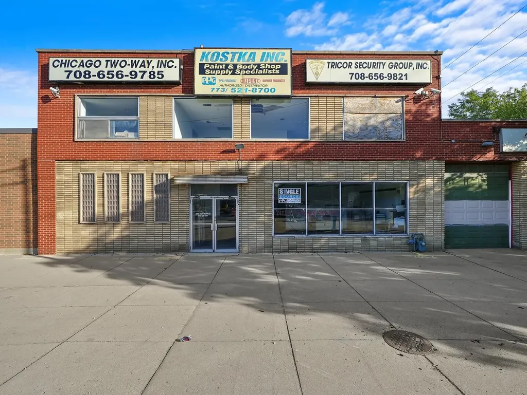 4606 West Cermak Road Cicero IL 60804