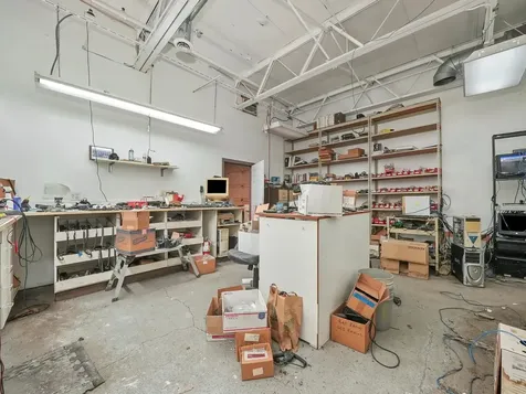 4606 West Cermak Road Cicero IL 60804