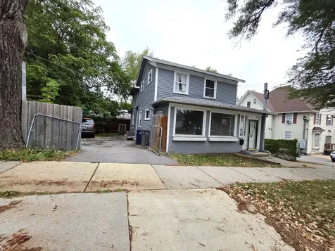 314 West Chicago Street Elgin IL 60123