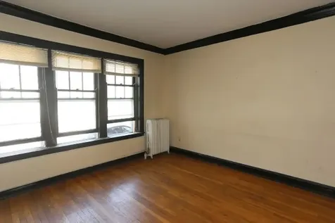 1923 West Winnemac Avenue Chicago IL 60640