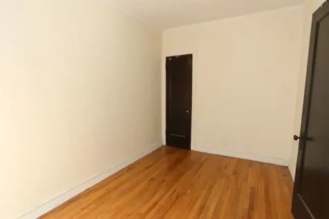 1923 West Winnemac Avenue Chicago IL 60640
