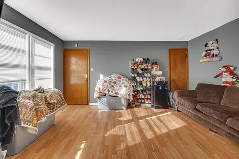 7915 South Dobson Avenue Chicago IL 60619