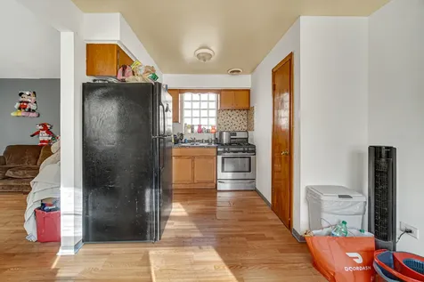 7915 South Dobson Avenue Chicago IL 60619