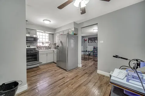 7915 South Dobson Avenue Chicago IL 60619