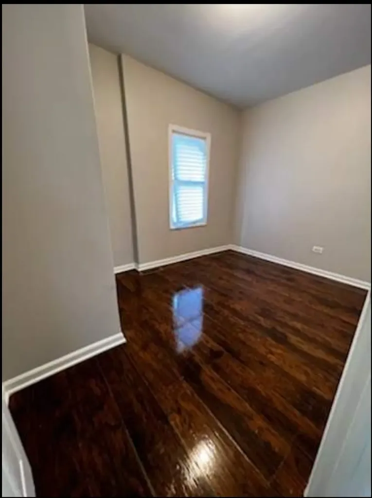 6415 South Eberhart Avenue Chicago IL 60637