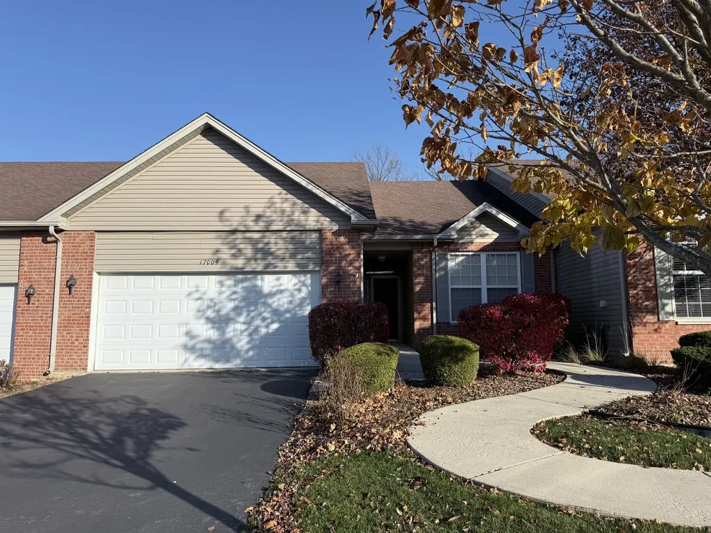 17009 Mendota Drive Lockport IL 60441