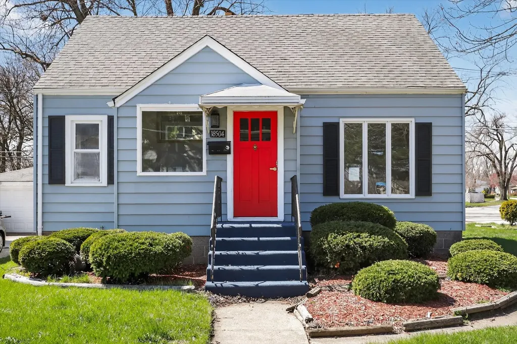 18504 Wentworth Avenue Lansing IL 60438