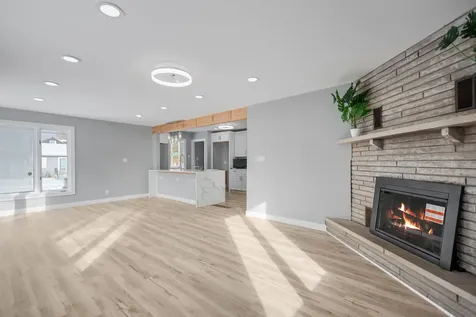 18504 Wentworth Avenue Lansing IL 60438