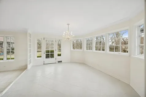 220 Maplewood Road Riverside IL 60546