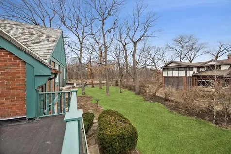 220 Maplewood Road Riverside IL 60546