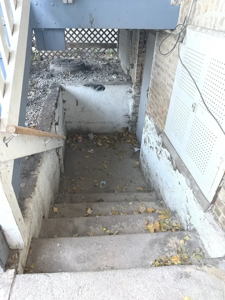 741 North Trumbull Avenue Chicago IL 60624