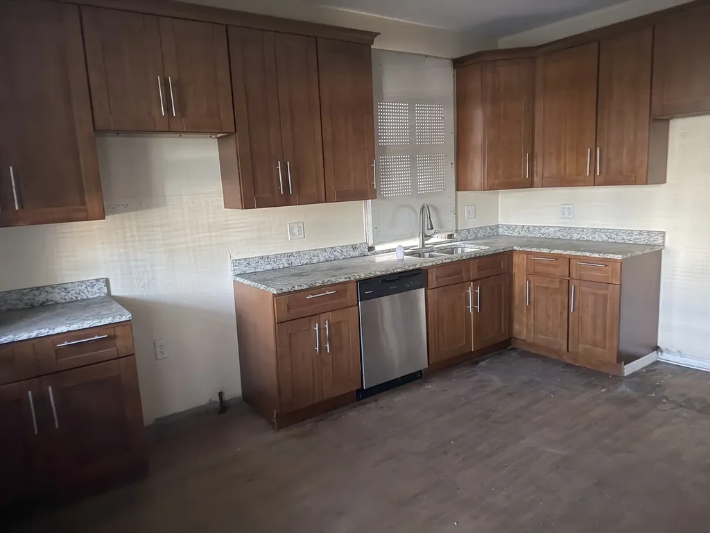 741 North Trumbull Avenue Chicago IL 60624