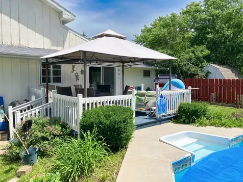523 Barden Street Morrison IL 61270
