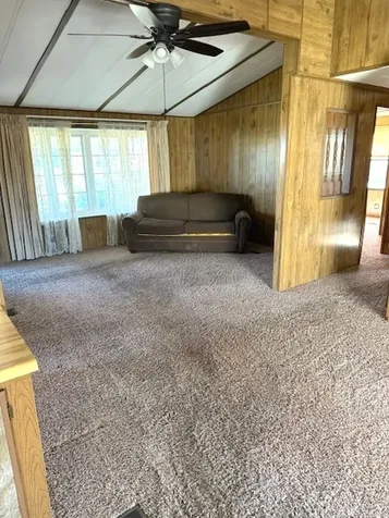 136 North Washington Street Sheffield IL 61361