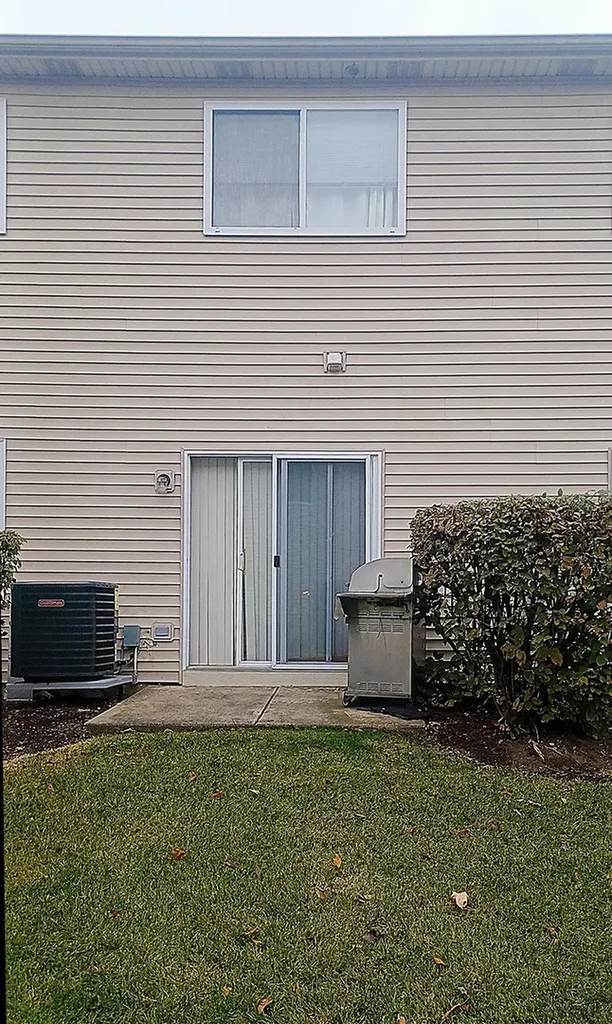 17543 South Gilbert Drive Lockport IL 60441
